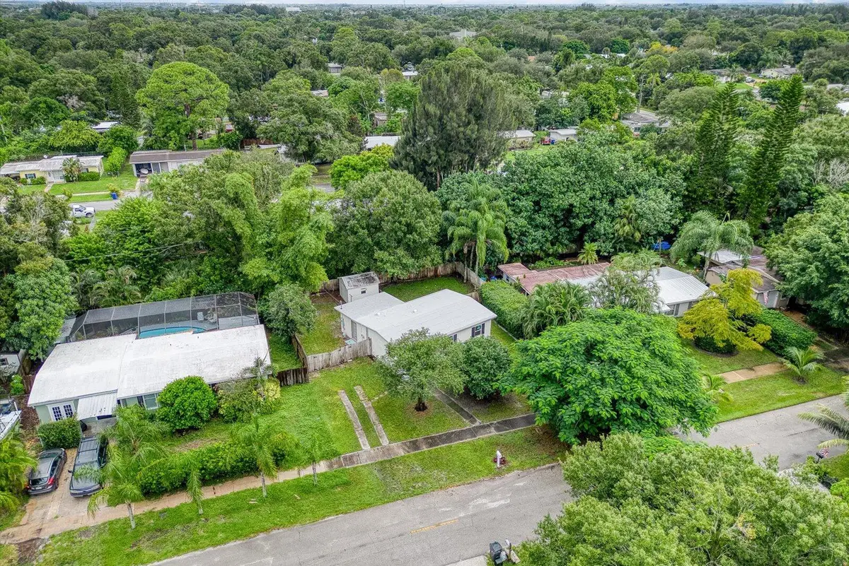 1646 31st Avenue, Vero Beach, FL 32960 - Image #1