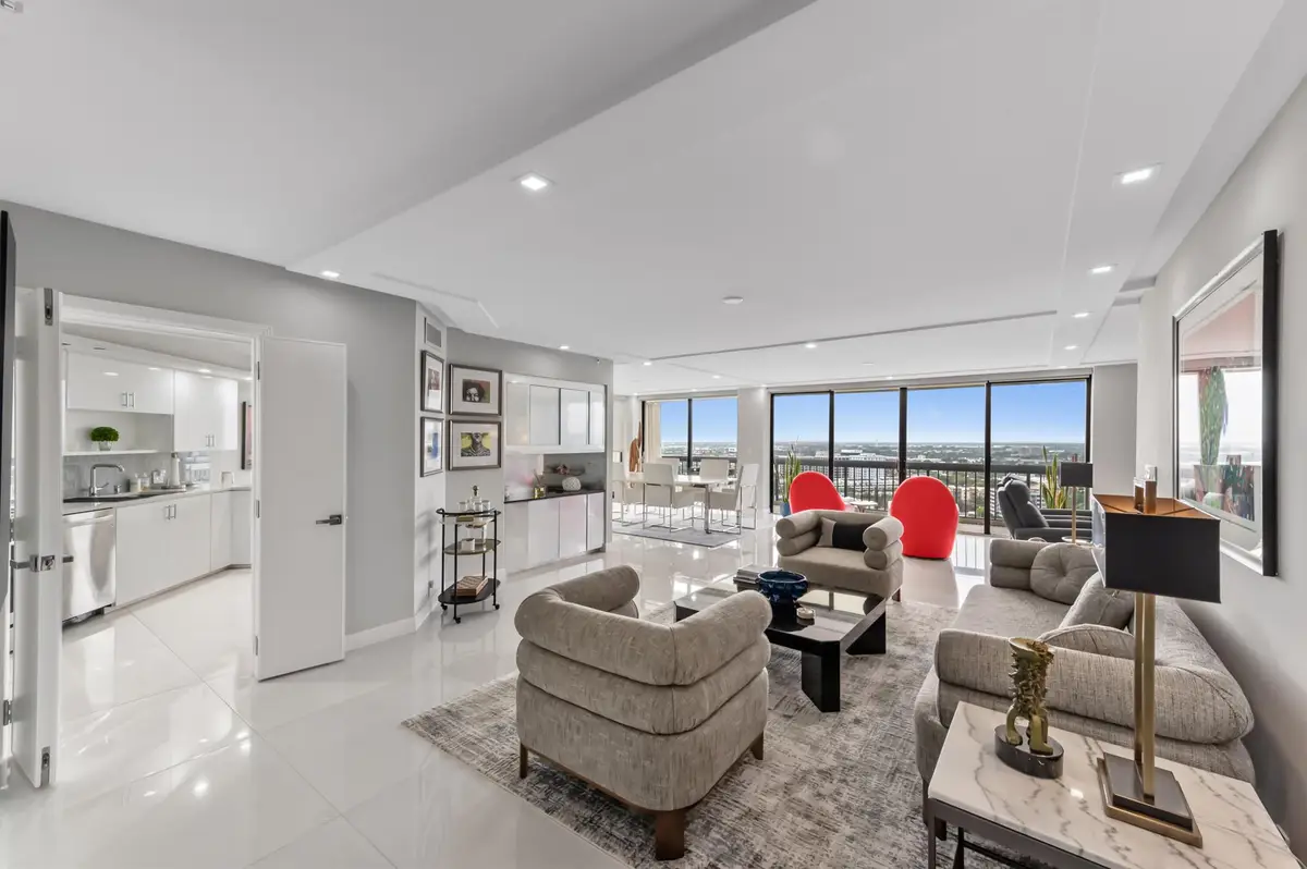 1900 Consulate Place #2104, West Palm Beach, FL 33401 - Image #1