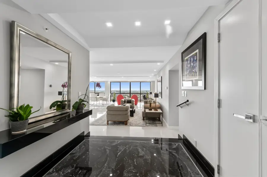 1900 Consulate Place #2104, West Palm Beach, FL 33401 - Image #2