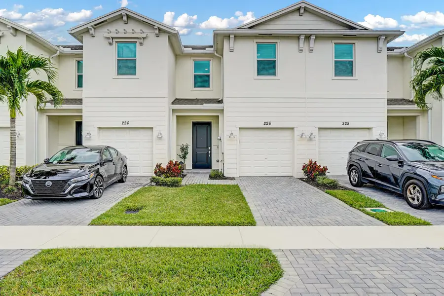 226 SE Woodbark Street, Port Saint Lucie, FL 34984 - Image #3