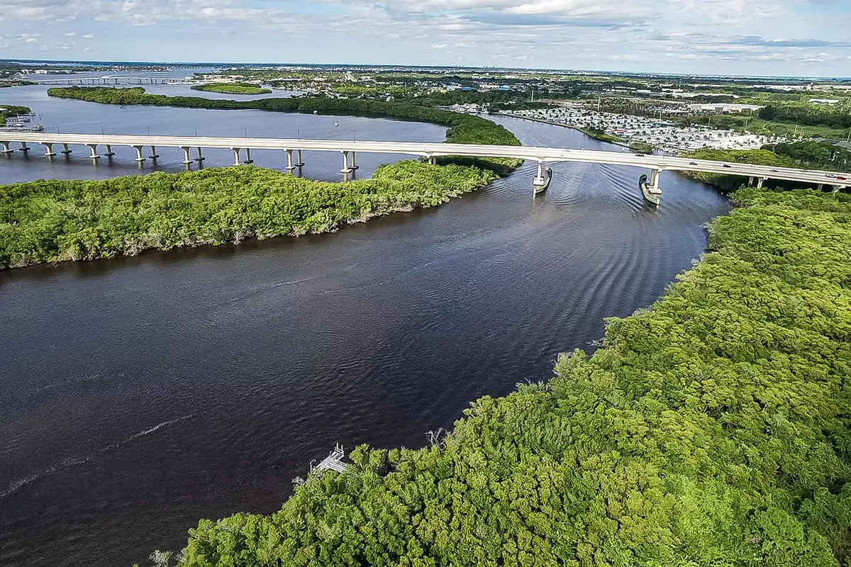 233 SW Otter Run Place, Stuart, FL 34997 - Image #1