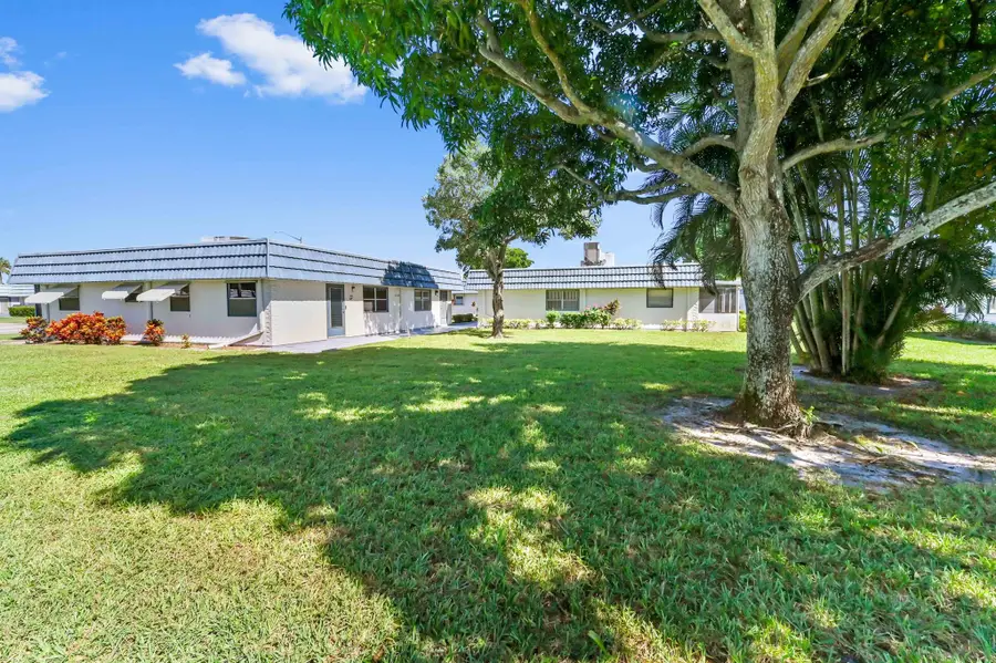 48 Waterford B, Delray Beach, FL 33446 - Image #2