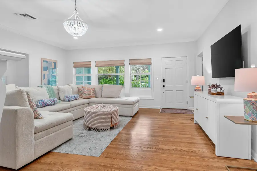 901 39th Court, West Palm Beach, FL 33407 - Image #3