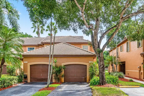 1588 Veracruz Lane #1588, Weston, FL 33327