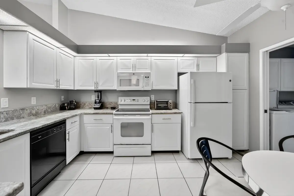 6065 Sunny Manor Court, Delray Beach, FL 33484 - Image #1