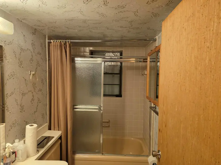 7410 NW 18th Street #206, Margate, FL 33063 - Image #3