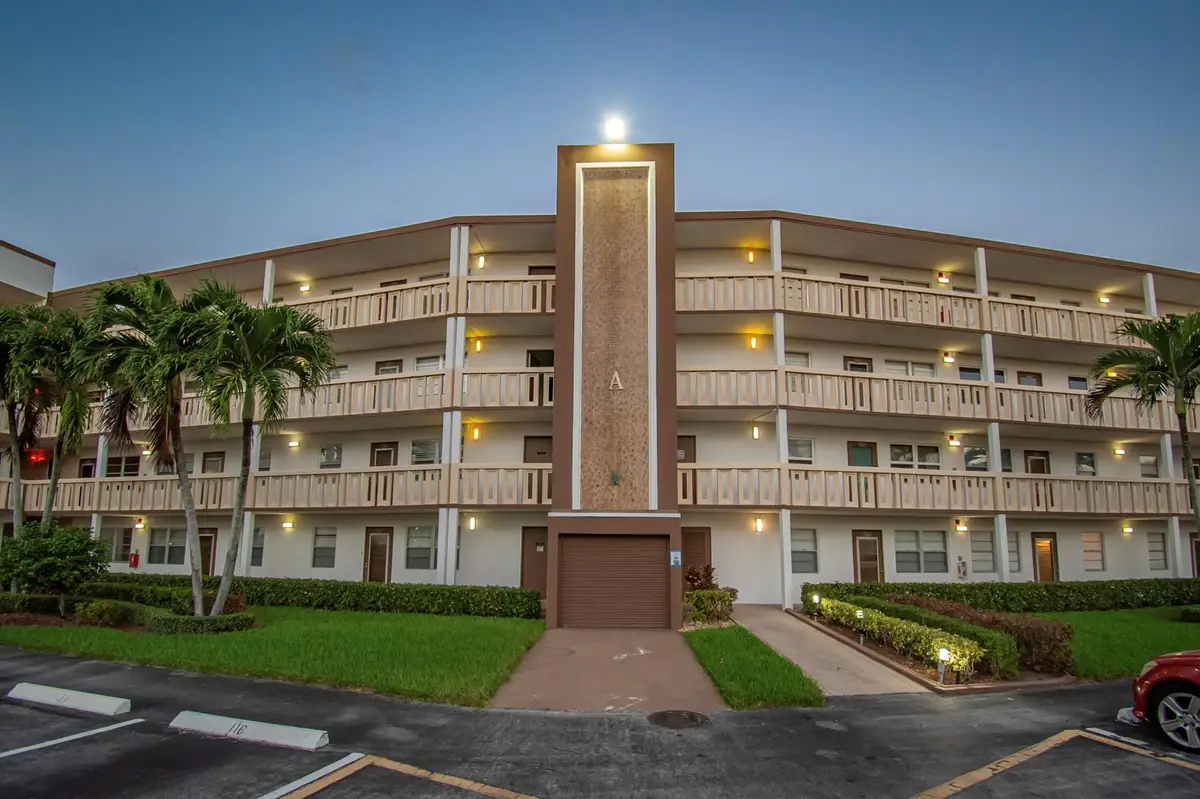 1006 Guildford A, Boca Raton, FL 33434 - Image #1