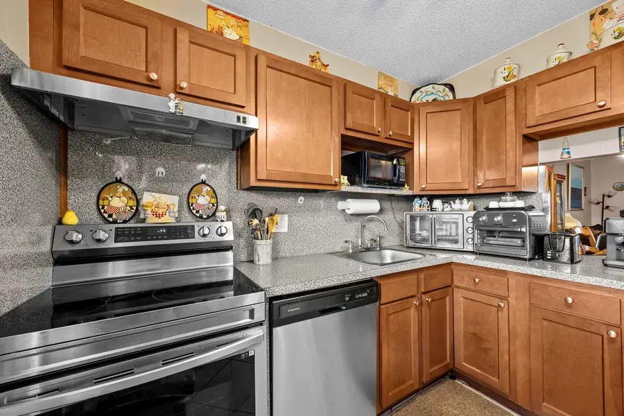 600 NW 76th Terrace #208, Margate, FL 33063 - Image #3
