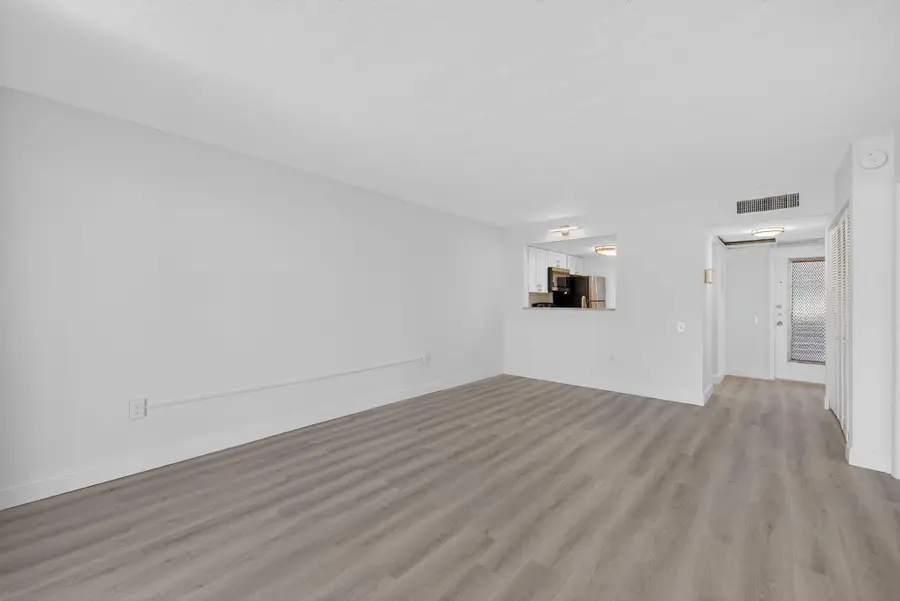 9090 Lime Bay Boulevard #102, Tamarac, FL 33321 - Image #2