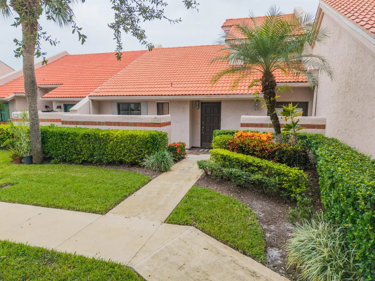 3512 SE Sandpiper Circle, Port Saint Lucie, FL 34952 - Image #1