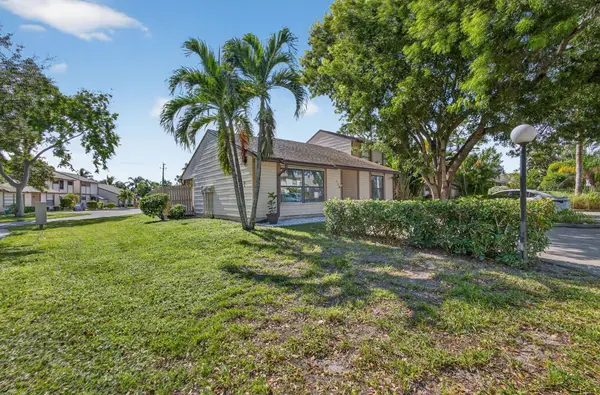 126 Sherwood Circle #12a, Jupiter, FL 33458
