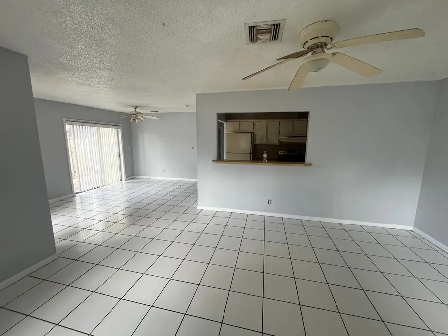 6123 SW 4th Place, Margate, FL 33068 - Image #3