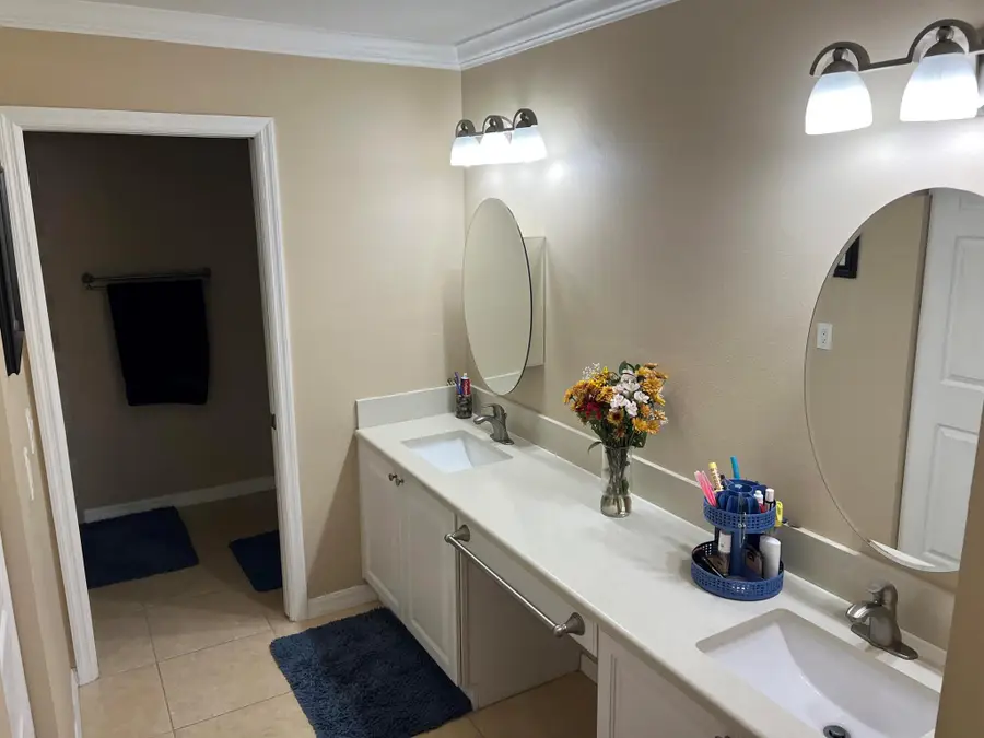 1473 Captains Walk #B, Fort Pierce, FL 34950 - Image #3