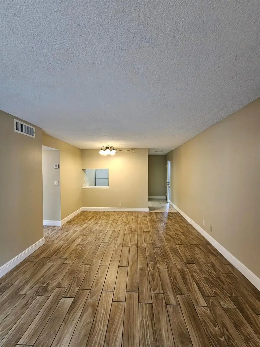 1850 N Congress Avenue #307, West Palm Beach, FL 33401 - Image #3