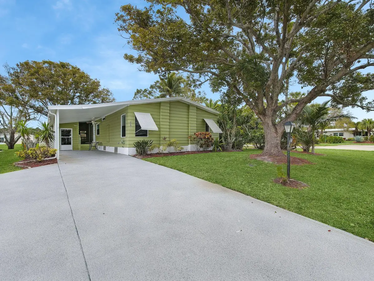 8201 Cinnamon Lane, Port Saint Lucie, FL 34952 - Image #1