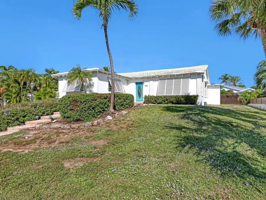 225 Linda Lane, Palm Beach Shores, FL 33404 - Image #2