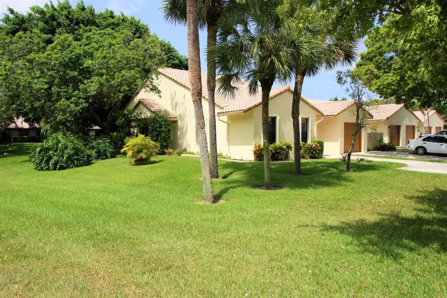 427 Cottonwood Place, Boca Raton, FL 33431 - Image #3