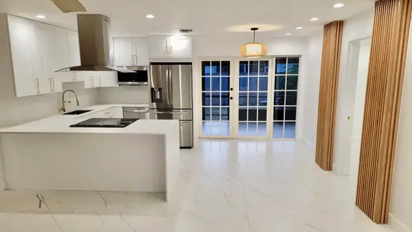 3101 SE 1st Street, Boynton Beach, FL 33435