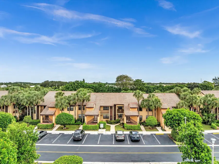 11205 Aspen Glen Drive, Boynton Beach, FL 33437 - Image #2