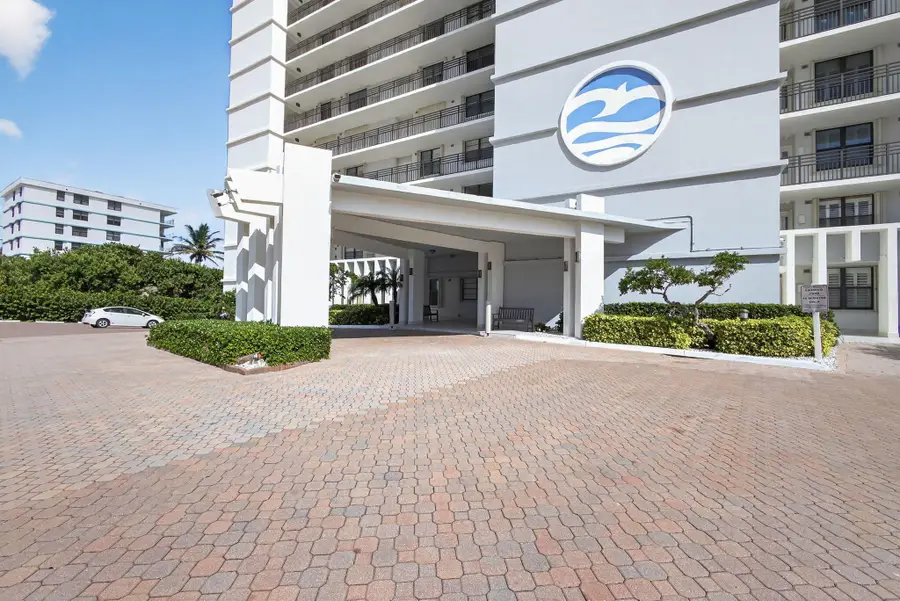 840 Ocean Drive #1004, Juno Beach, FL 33408 - Image #2