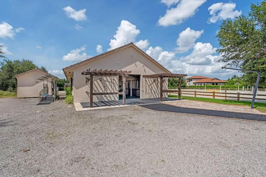 1561 Clydesdale Avenue, Wellington, FL 33414 - Image #2