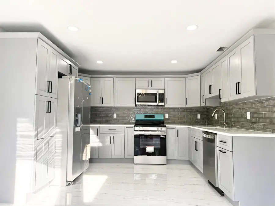 3432 Southern Pines Drive, Fort Pierce, FL 34982 - Image #3