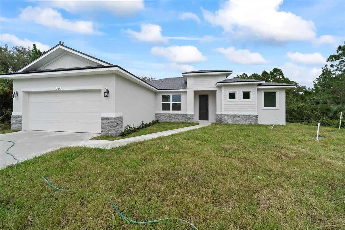 5007 Hickory Drive, Fort Pierce, FL 34982 - Image #1