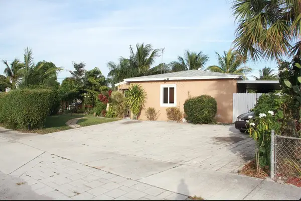 1402 S C Street, Lake Worth Beach, FL 33460
