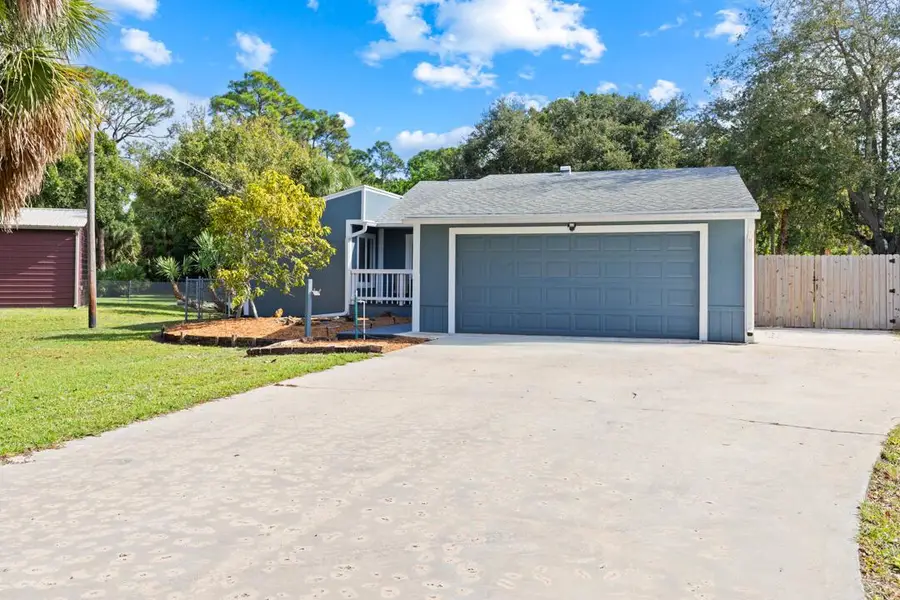 4608 Magnolia Drive, Fort Pierce, FL 34982 - Image #2