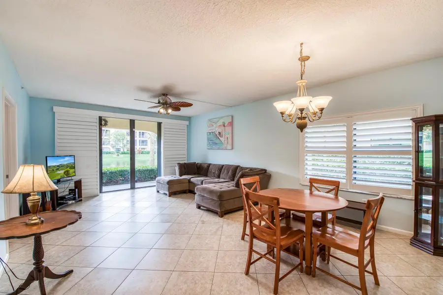 800 Uno Lago Drive #105, Juno Beach, FL 33408 - Image #3