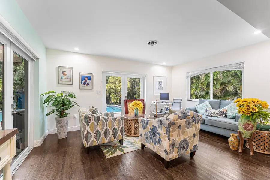 5300 Tyler Street, Hollywood, FL 33021 - Image #3