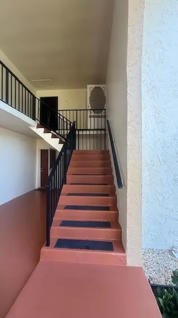 108 Lake Dora Drive, West Palm Beach, FL 33411 - Image #2