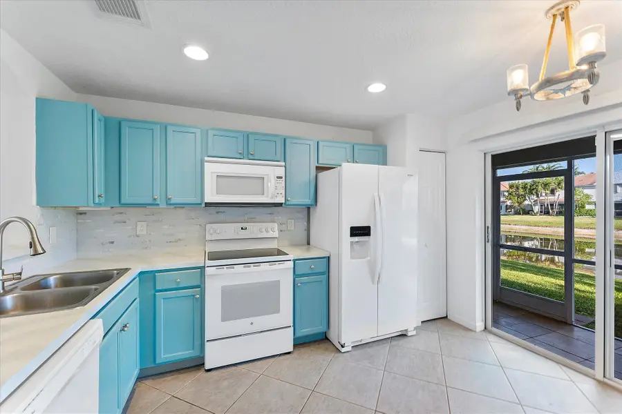 6204 Sandy Bank Terrace, Riviera Beach, FL 33407 - Image #3