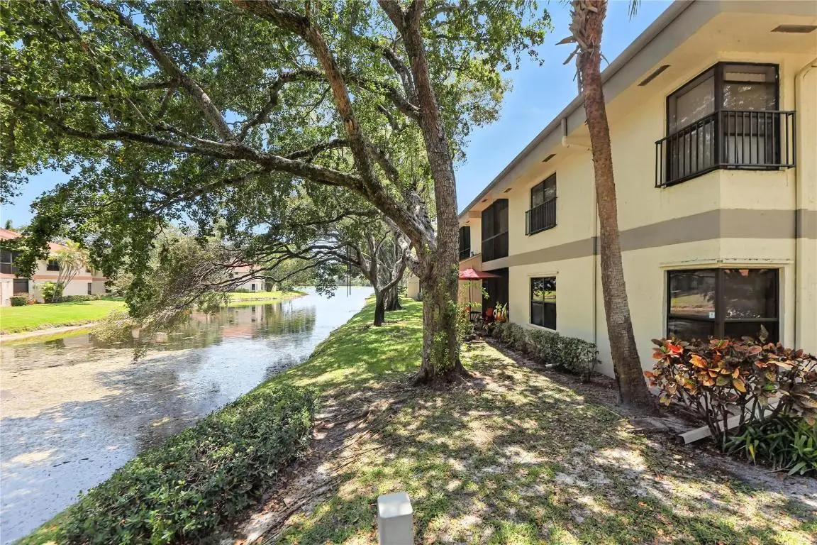 2881 Carambola Circle S #2072, Coconut Creek, FL 33066 - Image #1