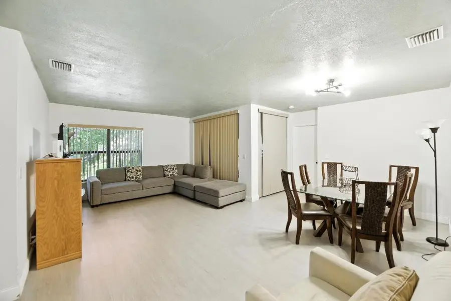 2881 Carambola Circle S #2072, Coconut Creek, FL 33066 - Image #3