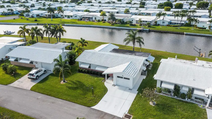 1008 SW 7th Avenue, Boynton Beach, FL 33426 - Image #2