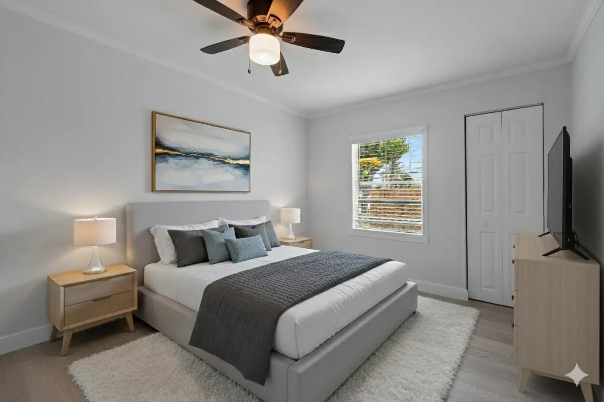 137 SW 9th Avenue, Delray Beach, FL 33444 - Image #1