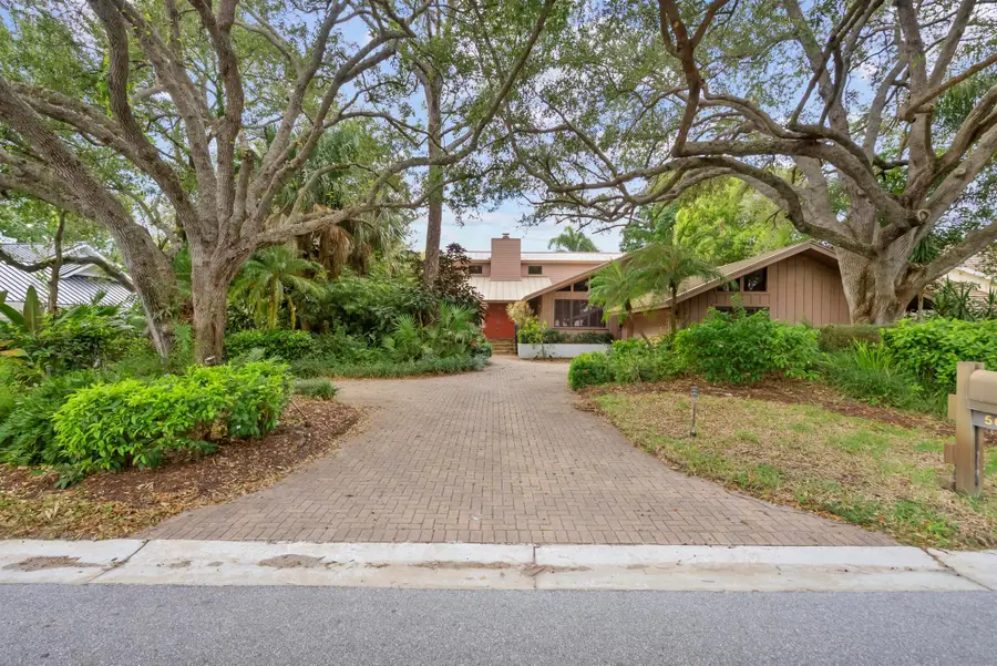 5011 SE Burning Tree Circle, Stuart, FL 34997 - Image #2
