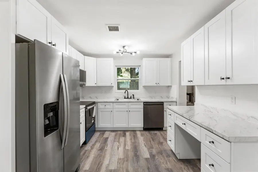 4903 Pinewood Avenue, West Palm Beach, FL 33407 - Image #2