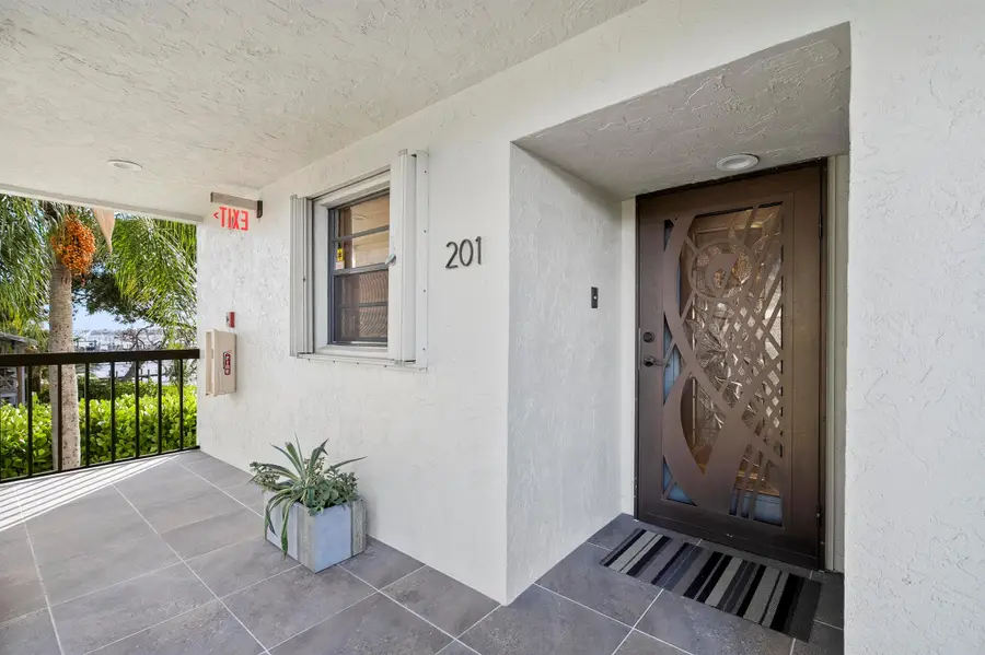 415 NW North River Drive #201, Stuart, FL 34994 - Image #2