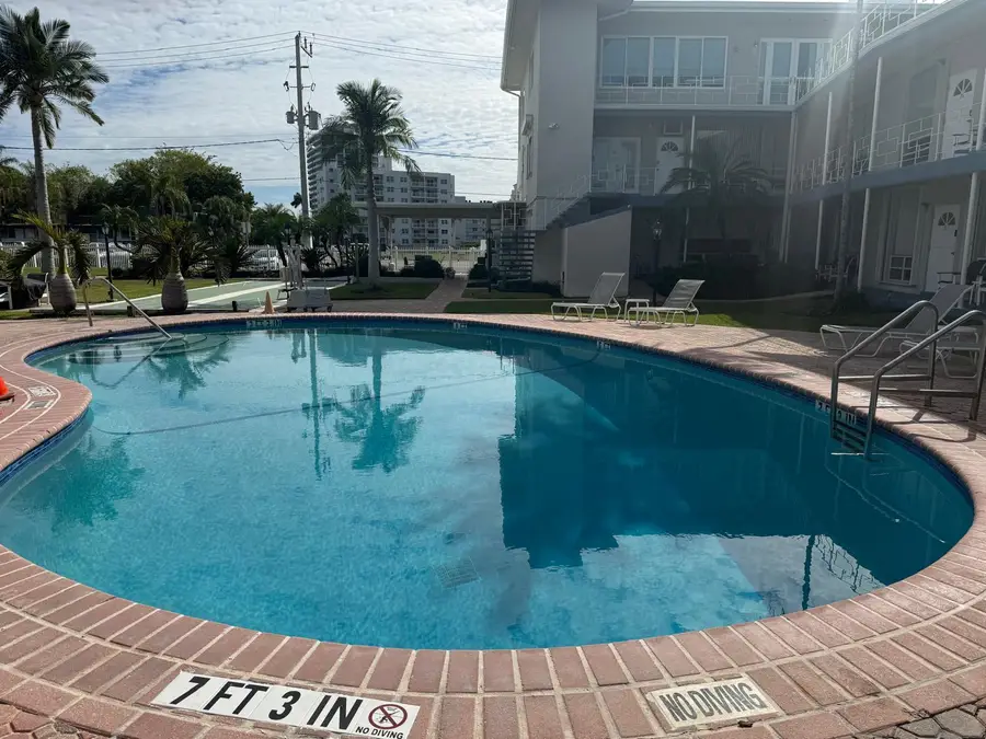 741 Bayshore Drive #2s, Fort Lauderdale, FL 33304 - Image #2