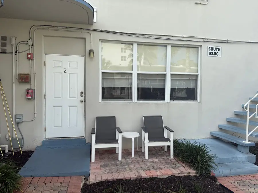 741 Bayshore Drive #2s, Fort Lauderdale, FL 33304 - Image #3