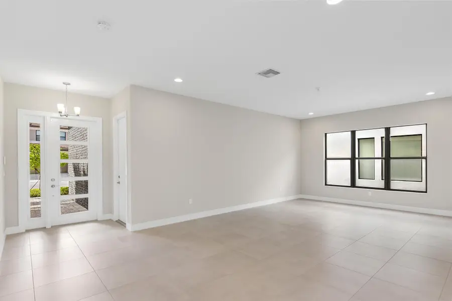 20318 Castle Stuart Ave, Boca Raton, FL 33434 - Image #3