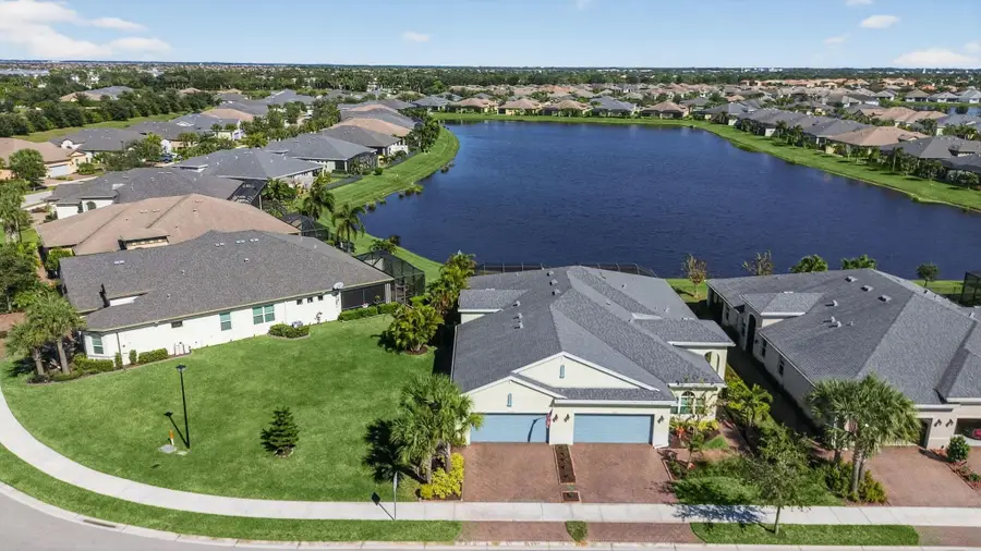12873 SW Lake Fern Circle, Port Saint Lucie, FL 34987 - Image #2
