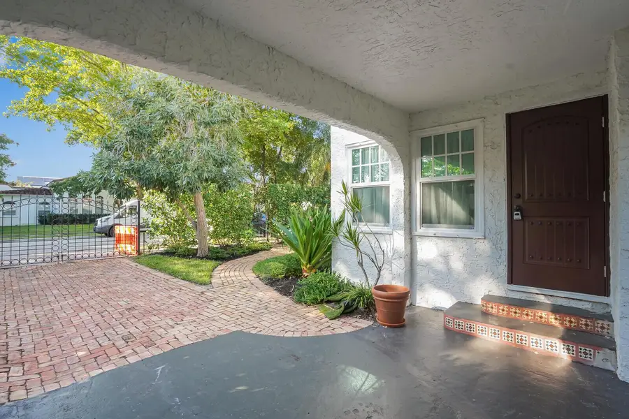 529 34th Street, West Palm Beach, FL 33407 - Image #2