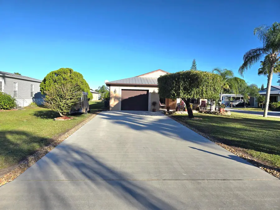 20 Silver Oak Drive, Port Saint Lucie, FL 34952 - Image #2