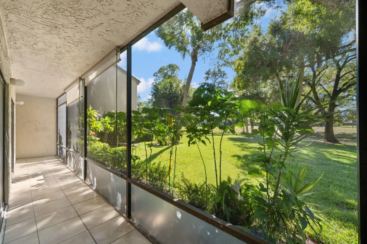 9460 Meadowood Drive #103, Fort Pierce, FL 34951 - Image #1