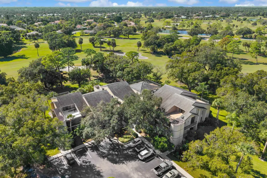 9460 Meadowood Drive #103, Fort Pierce, FL 34951 - Image #2