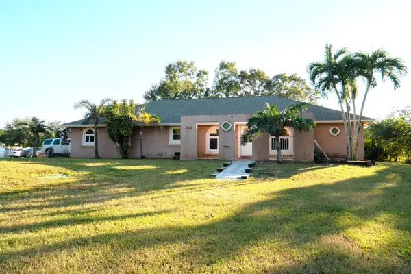 18726 50th Street N, Loxahatchee, FL 33470