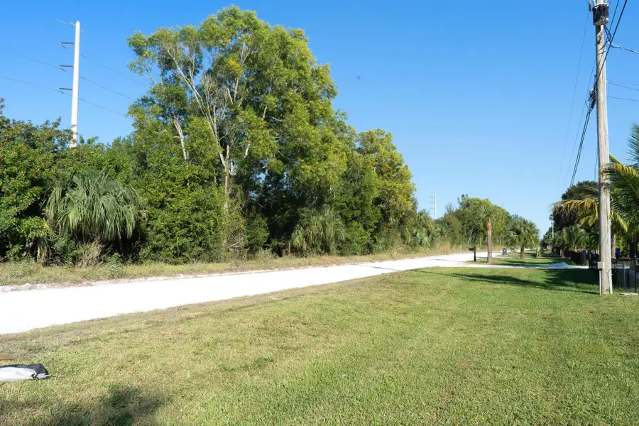 18726 50th Street N, Loxahatchee, FL 33470 - Image #3